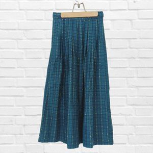 2/$25 Vintage Long Flare Green Skirt Gold Accents